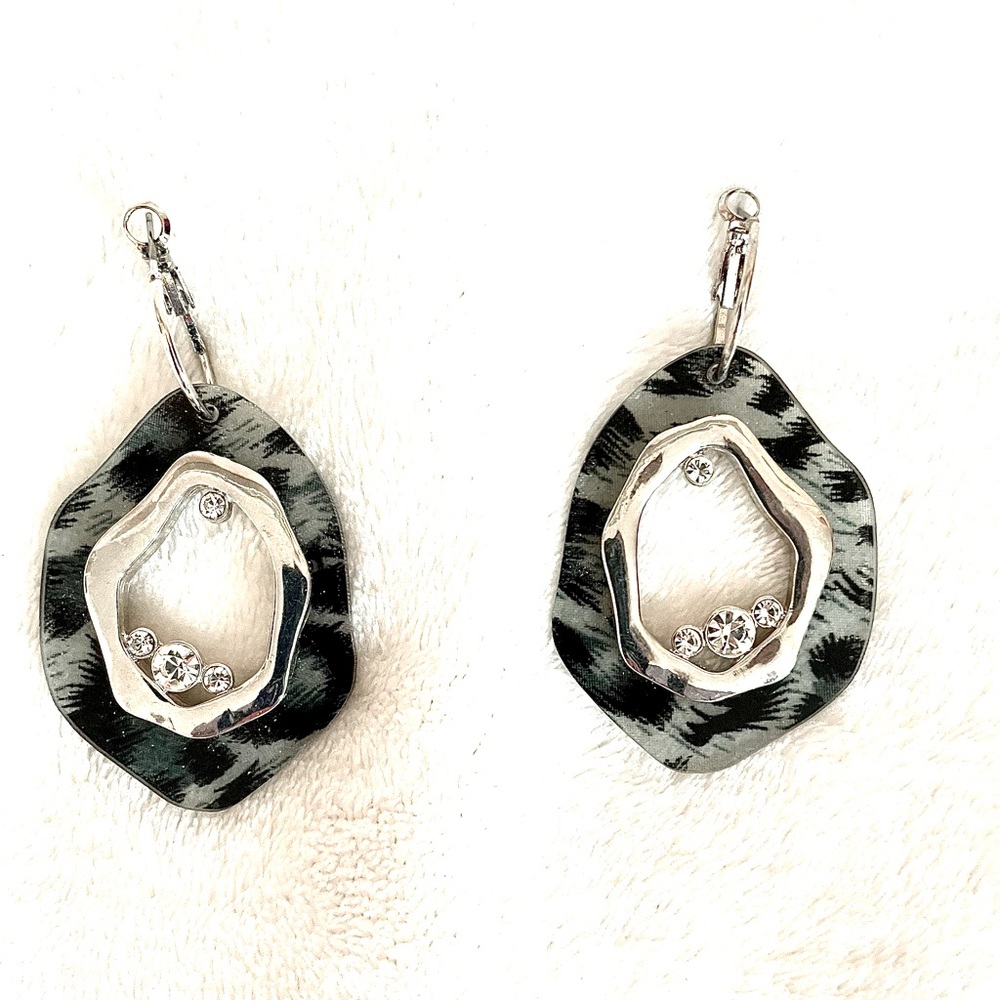 Baublebar Resin, gray and black spotted earrings silver trim rhinestones